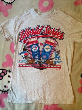 ‘47 Brand Blue Jays v Dodgers 2025 World Series Graphic Tee - Gray Size Small